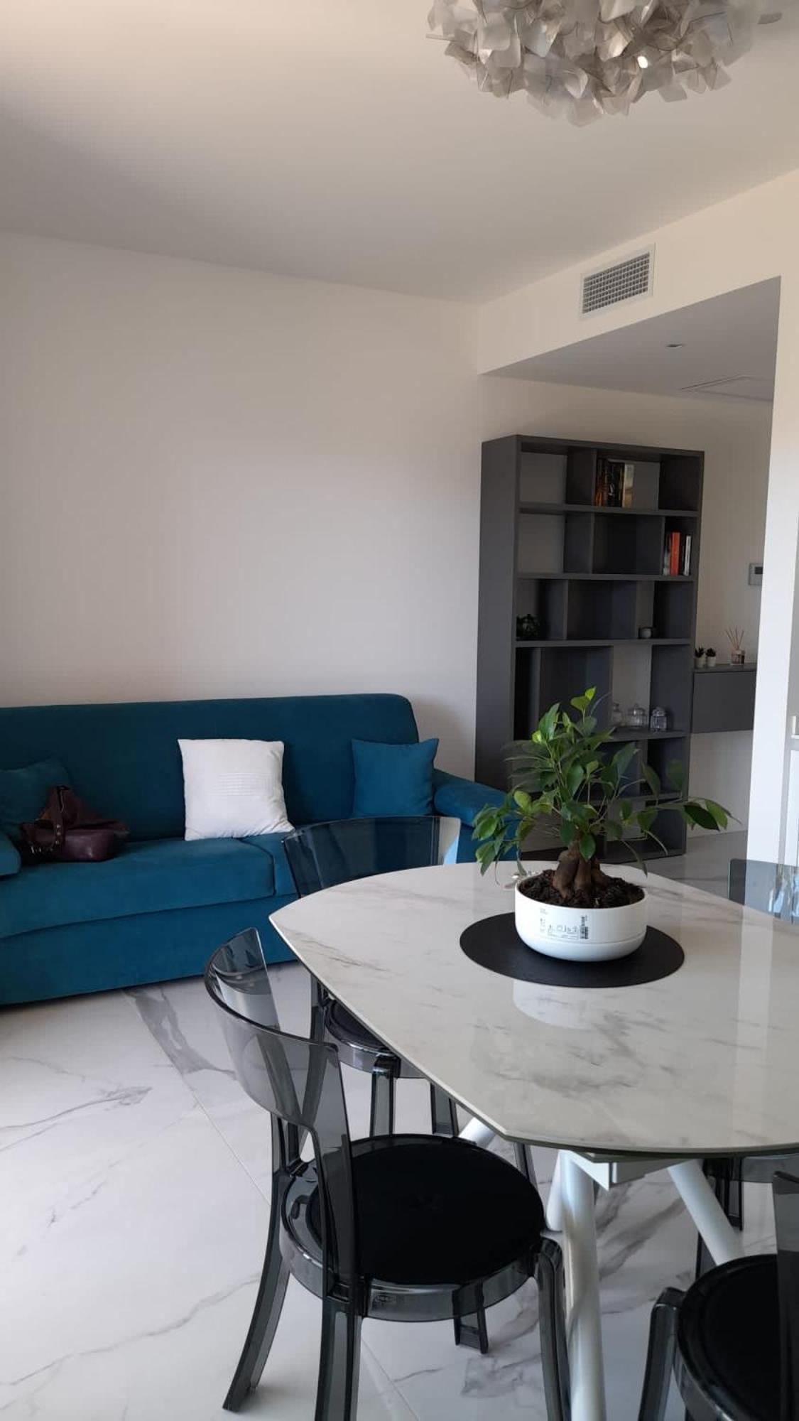 Appartamento Bilocale Con Terrazzo E Posto Auto - La Bersagliera Salerno